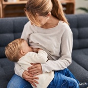 Breastfeeding sofa image 2