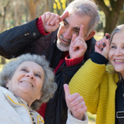3_Older_people_taking_selfie.png