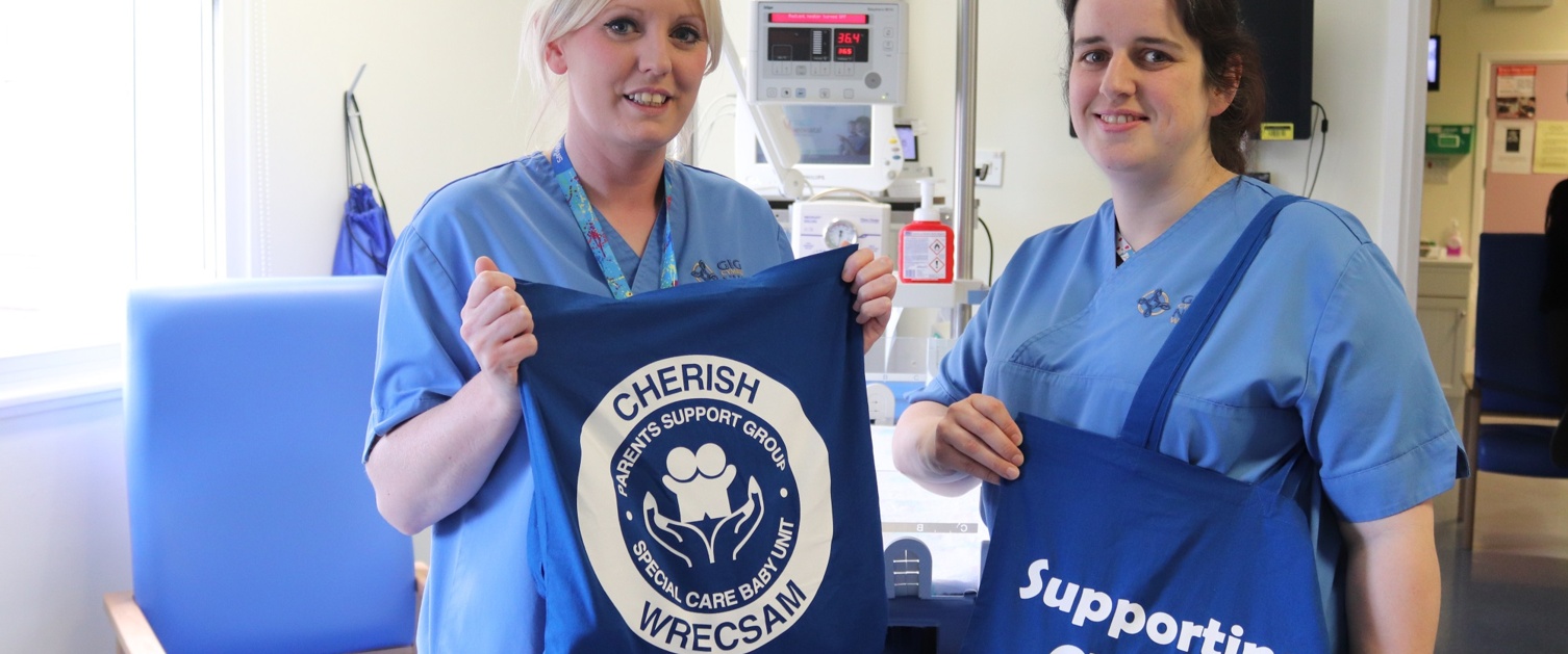 Launch of new gift bags for mums at Wrexham Hospital