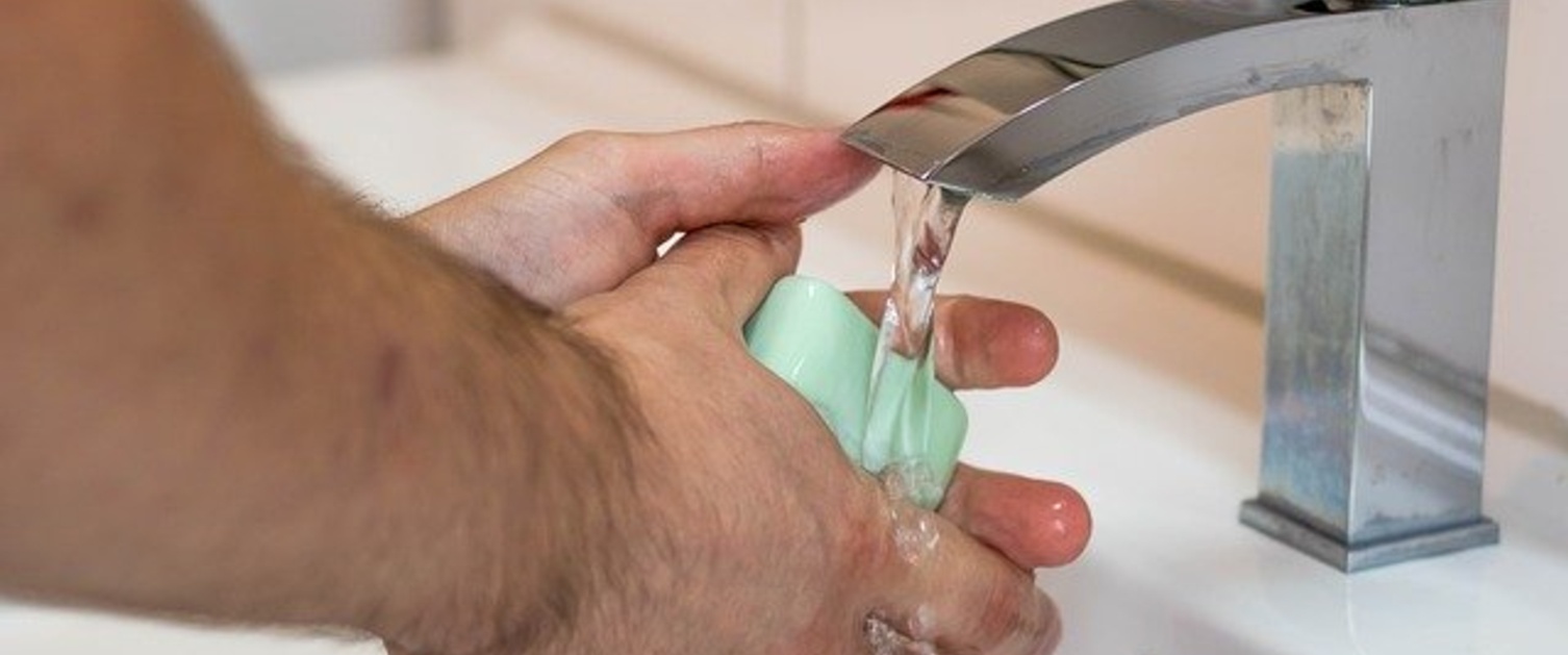 Man washing hands