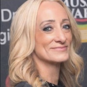 Dr Lisa Cordery-Bruce.jpg