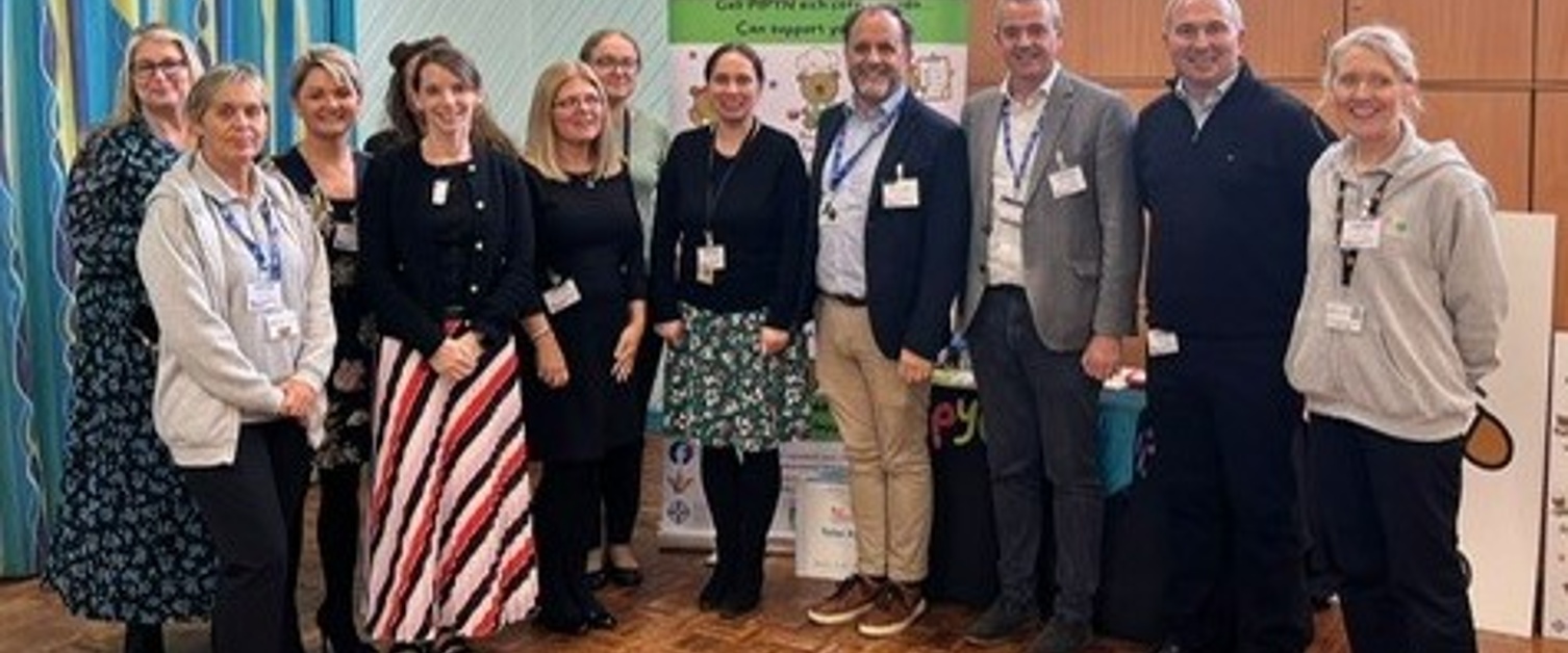 Mae Dietegeg Iechyd y Cyhoedd yn croesawu Tîm Iach ac Egnïol Llywodraeth Cymru i Ysgol Gynradd Trelewis