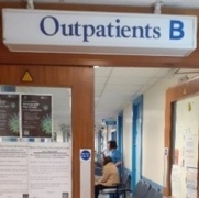 Withybush outpatients main entrance.jpg