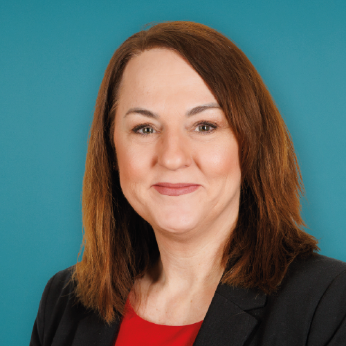 Helen Thomas – Aelod o’r Bwrdd