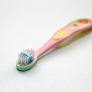 Dentist toothbrush.png