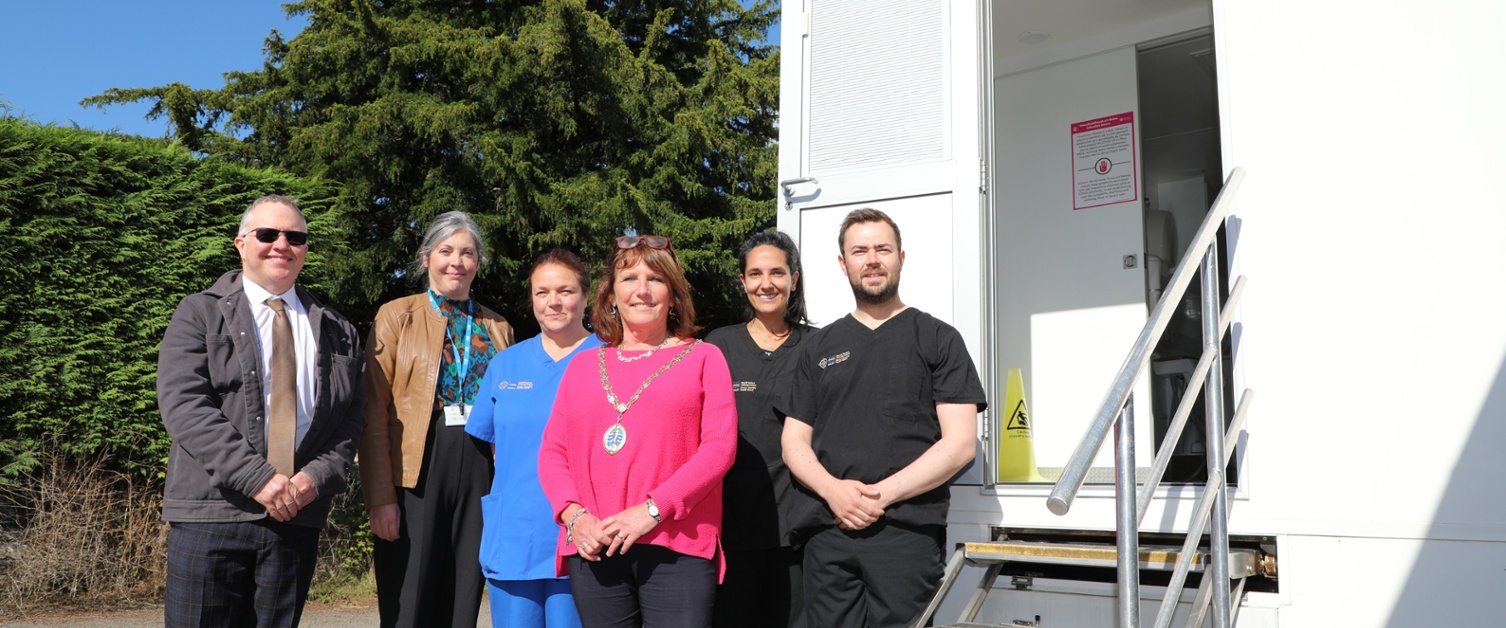 :(From left) Warren Tolley is pictured with Jacqui Bennett, Area Senior Dental Nurse,  Nicola Coulthard, Dental Nurse, Chair of Hay on Wye Town Council, Cllr. Fiona Howard, Ana Rafaela Direito Peixoto, Senior Dental Officer and Lloyd Bovensiepen, Senior D