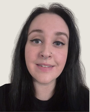 Molly Curtis (Cynorthwyydd Seicolegydd)