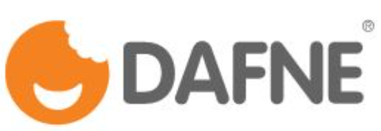 Logo Dafne - cylch oren gyda gwên a marc danned a’r gair DAFNE