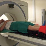 Image of a CT scanner 