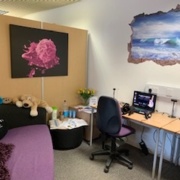 Cornel gyfforddus y llyfrgell 2